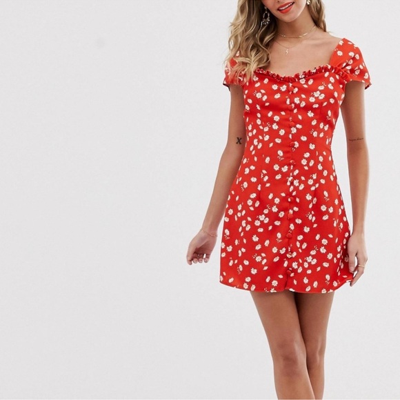 FINDERS KEEPERS floral dress - Picture 9 of 16